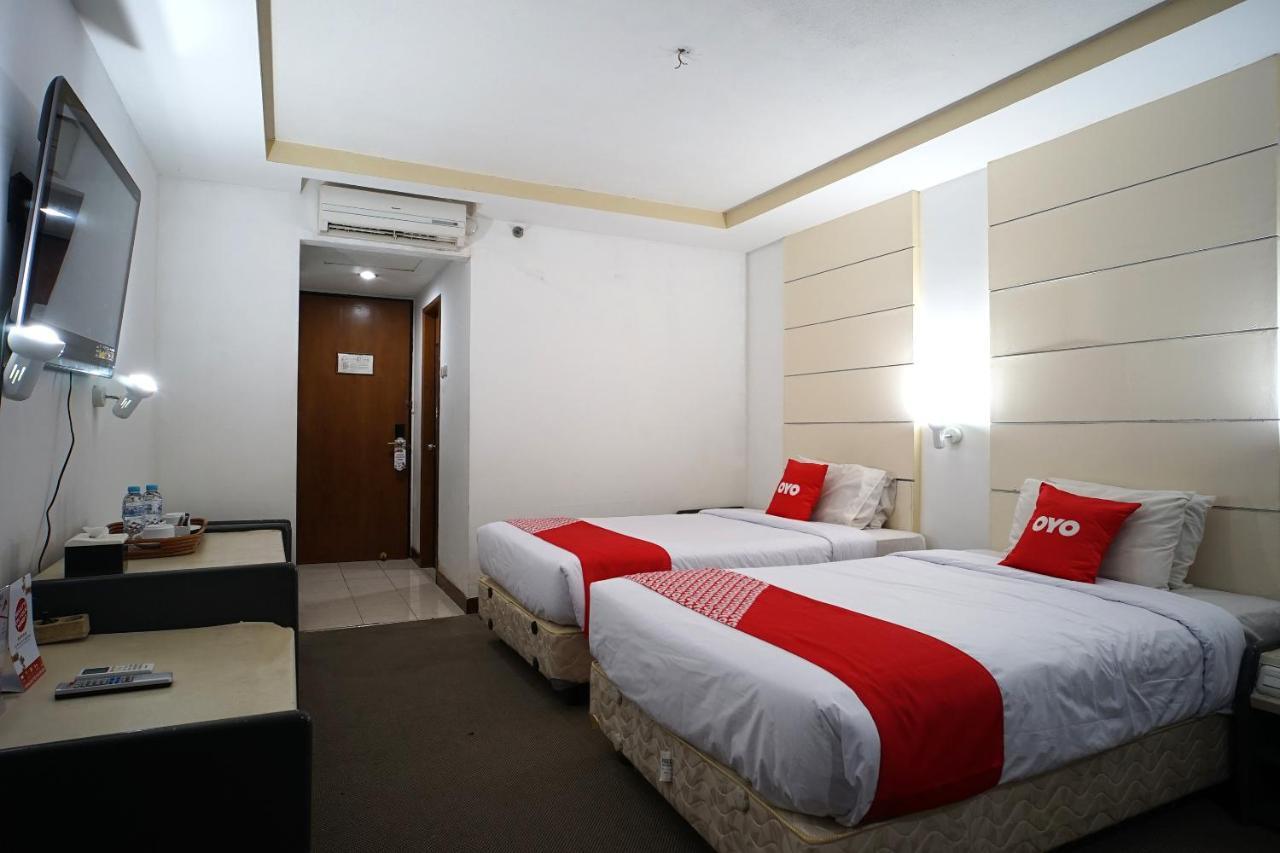 Collection O 1963 Hotel The New Benakutai Balikpapan  Eksteriør bilde