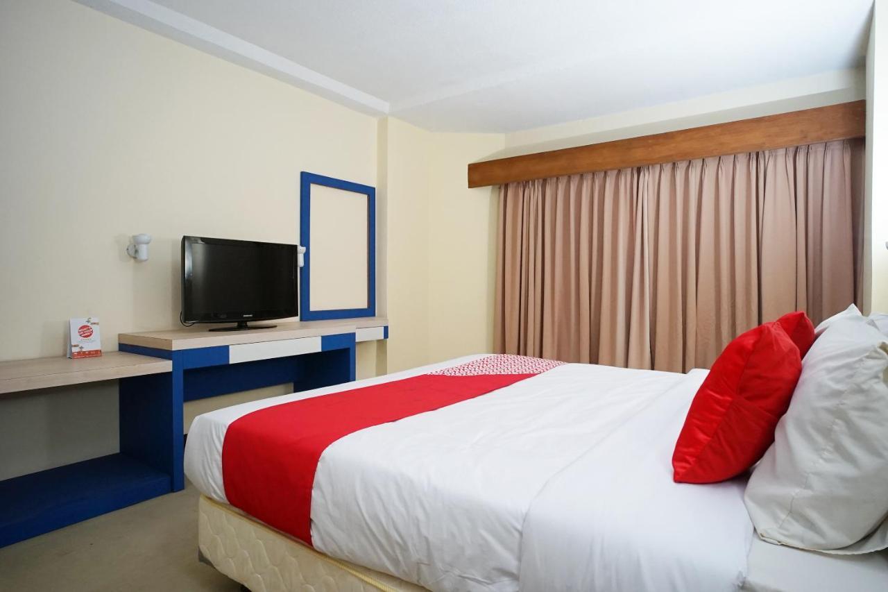 Collection O 1963 Hotel The New Benakutai Balikpapan  Eksteriør bilde
